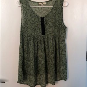 Green and grey sleeveless YA top.